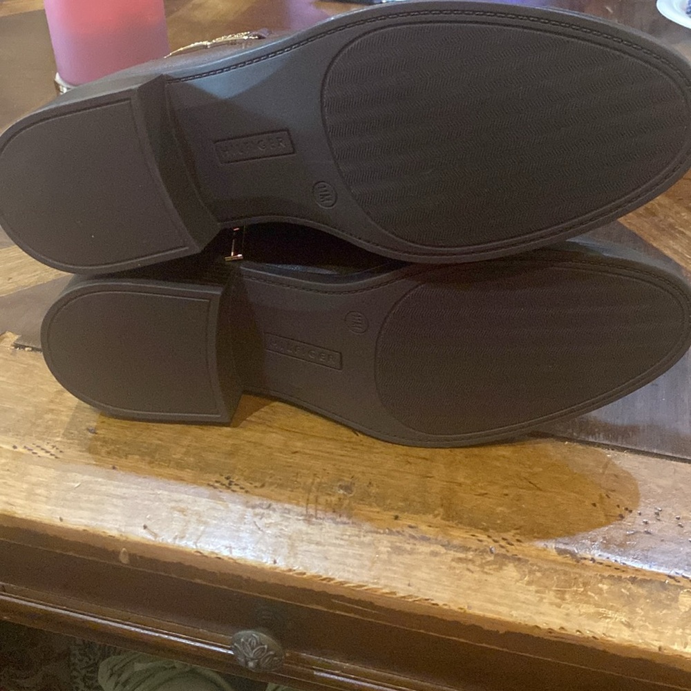 Tommy Hilfiger Ianzi Ornamented Side Zip Booties - Picture 5 of 5